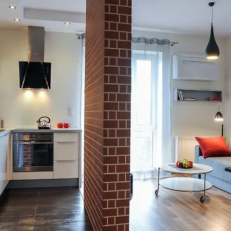 Starowka - Riverside Apartment